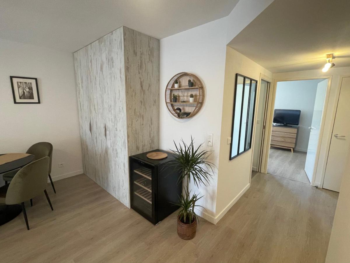 Appartement T2 Proche De La Et Au Calme *