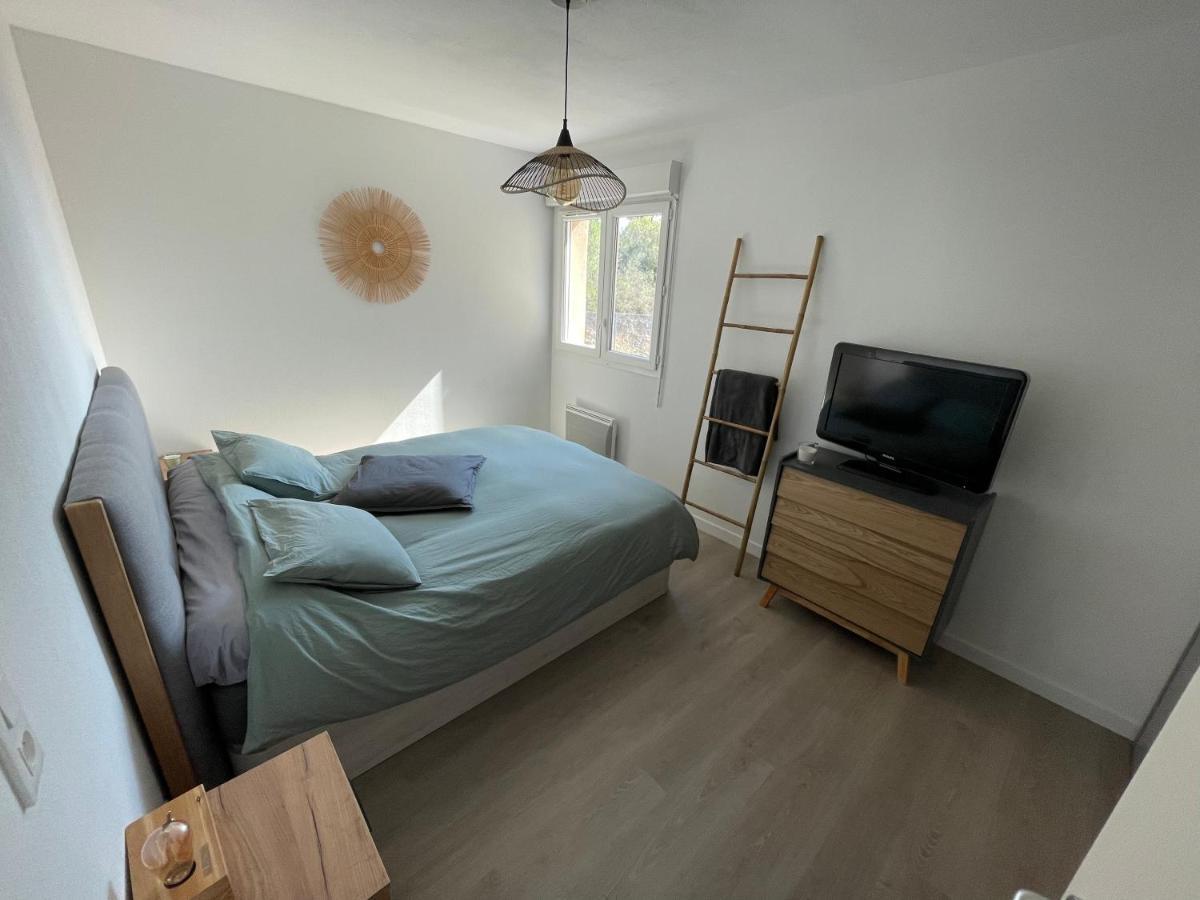 T2 Proche De La Et Au Calme Appartement Ajaccio (Corsica)